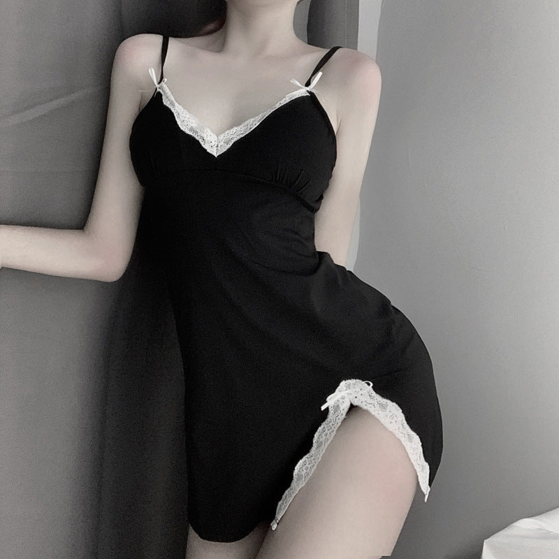 蕾絲邊高叉睡裙